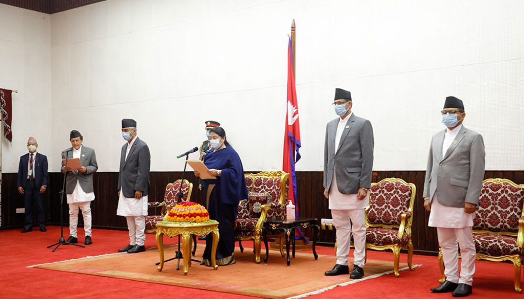 forein-miniter-sapath-1