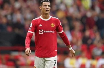 ronaldo2_cjBW2Y3o81