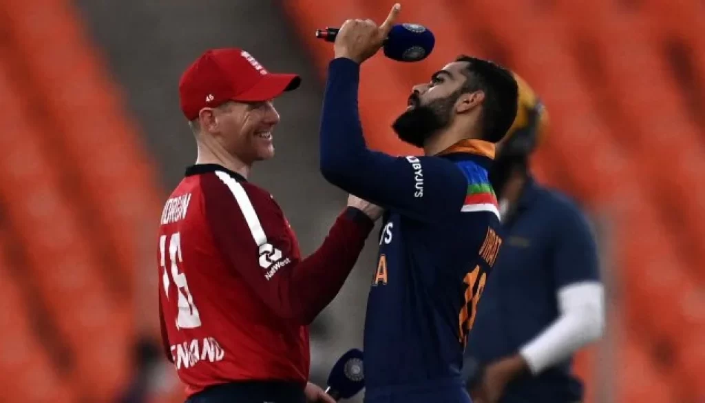 Virat-Kohli-Eoin-Morgan-640-AFP