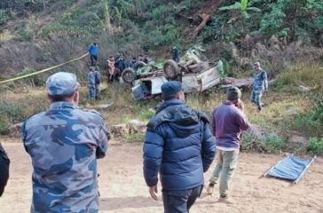 दैलेखमा जिप दुर्घटना : १ जनाको मृत्यु ‚ ८ घाइते