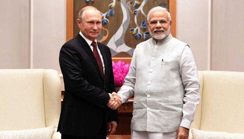 Vladimir-Putin_Narendra-Modi (1)